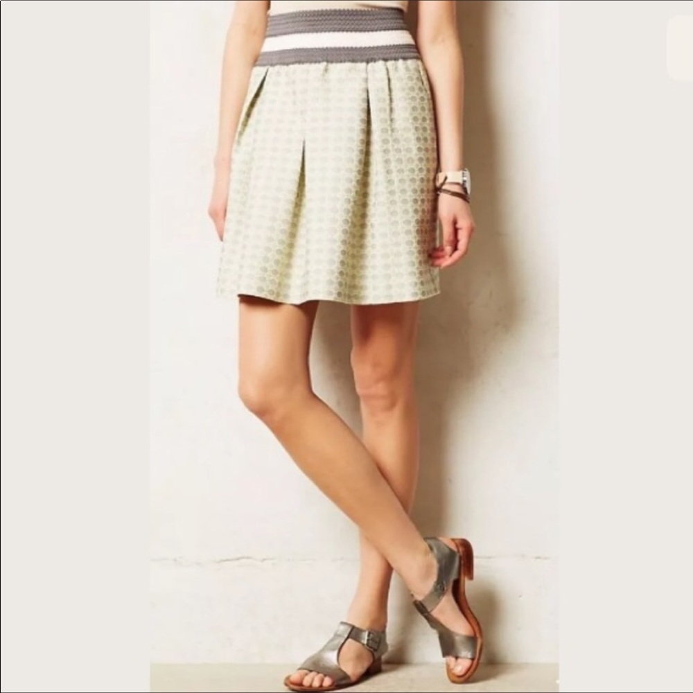 Maeve skirt light minty green with gray dots